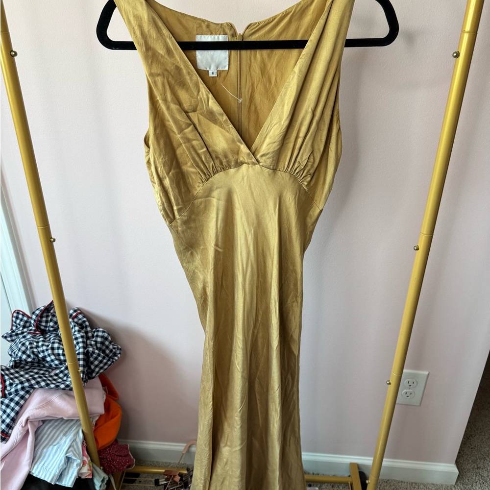 Lynn Lugo Gold V-Neck Sleeveless Evening Dress